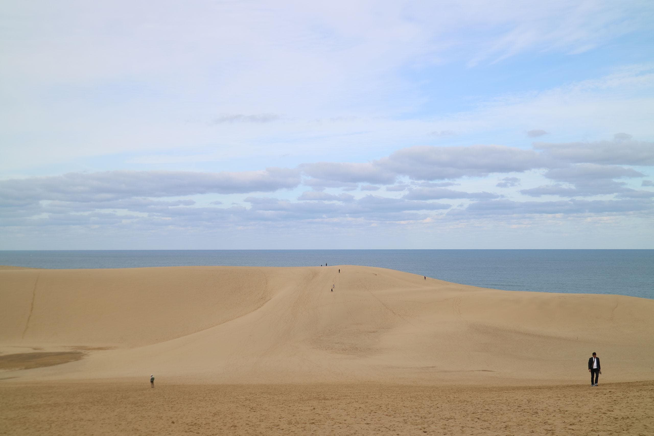 tottori-sand-dunes_l.jpg